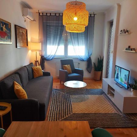 Ema Central Apartment Novi Sad Eksteriør billede