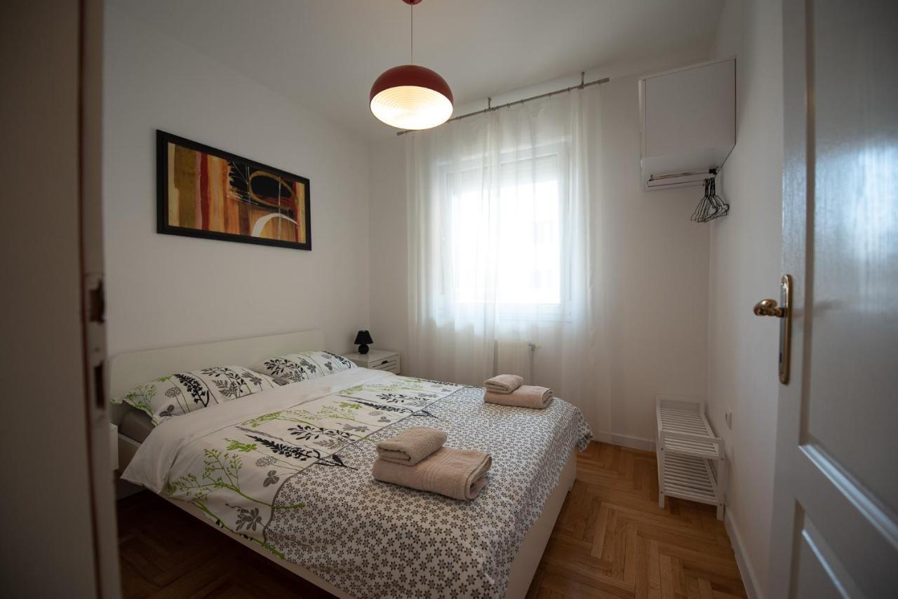 Ema Central Apartment Novi Sad Eksteriør billede